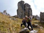 19 Gli uomini tra le  guglie rocciose